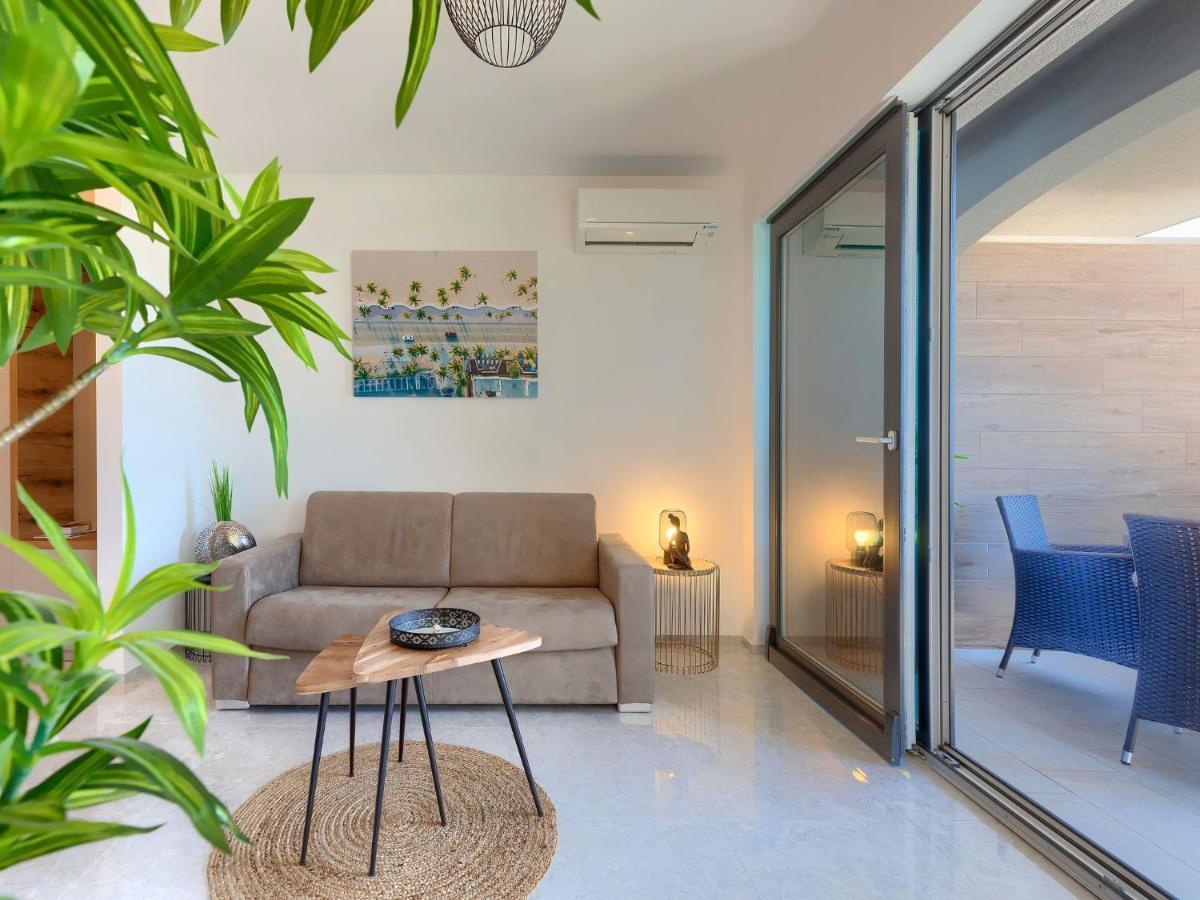 Apartment Wing 77 By Interhome Пула Экстерьер фото